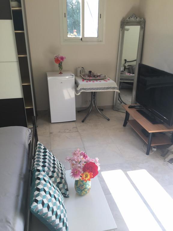B&B Charming Saint Paul De Vence ภายนอก รูปภาพ